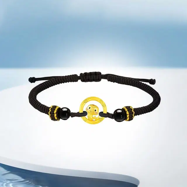 999