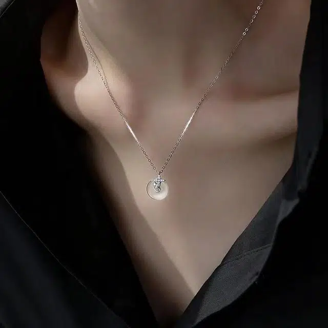 S925
