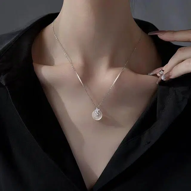 S925