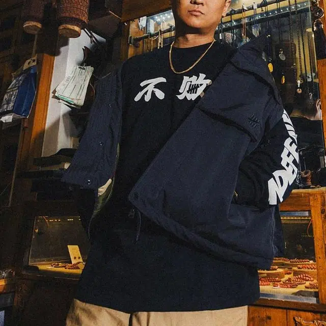 UNDEFEATED x STAHOOD FW24 T