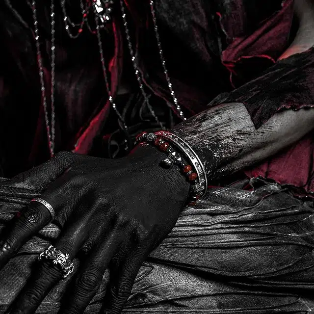 GUXI Dark World