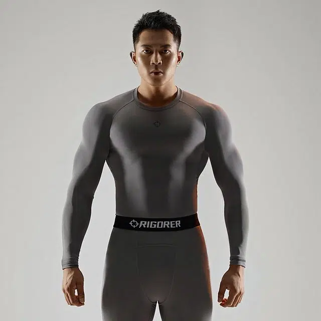 RIGORER Logo Long Sleeve Tee