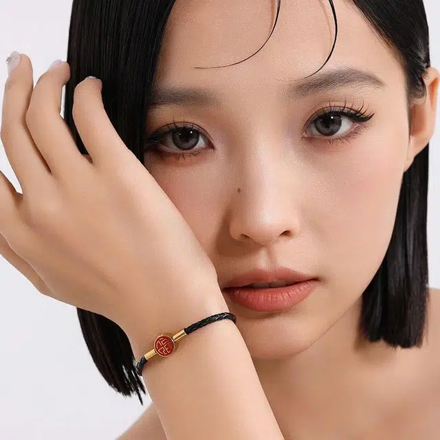 MISS XIA JWY