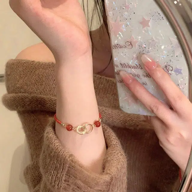 LILYLOTTY ins