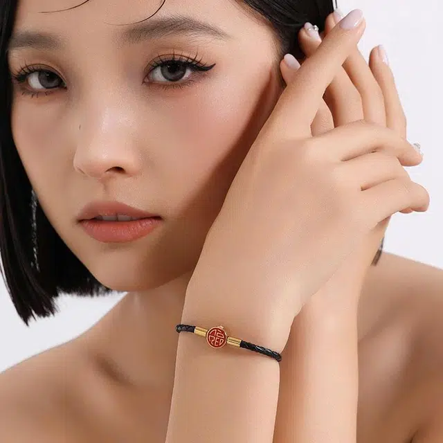 MISS XIA JWY