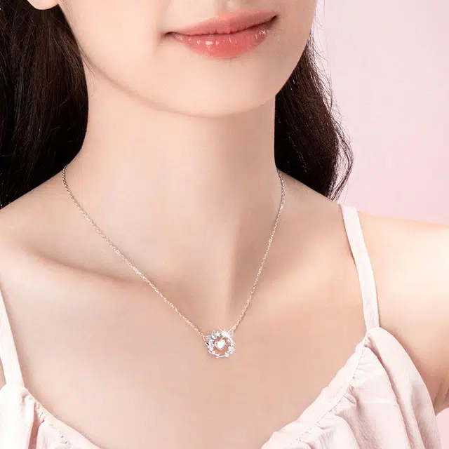 S925