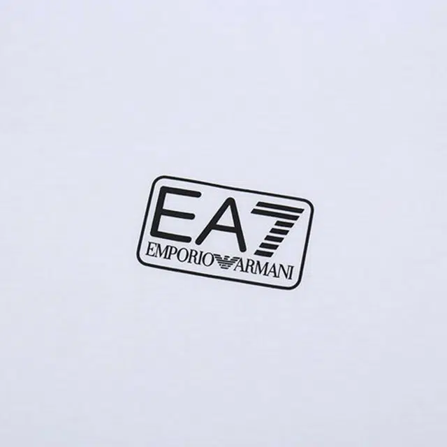 EMPORIO ARMANI EA7 SS22 T