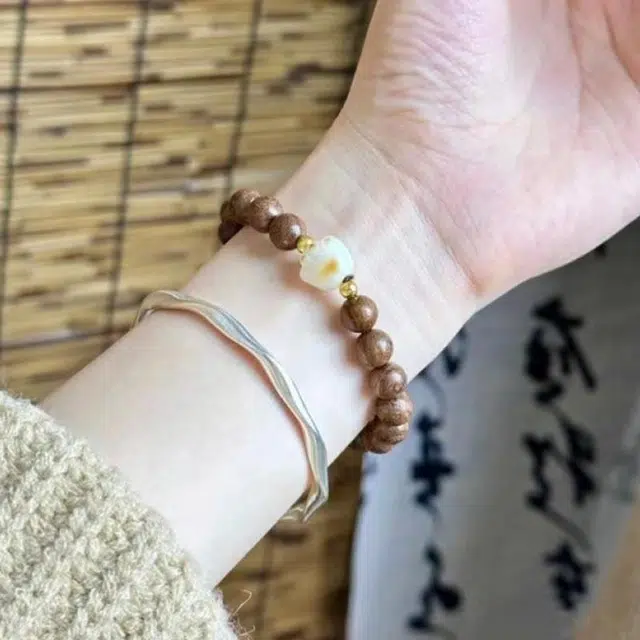 克拉日记 新中式国潮复古单圈 猫爪转运珠 高级感 琉璃 木作手串 女款 老红木 礼盒装