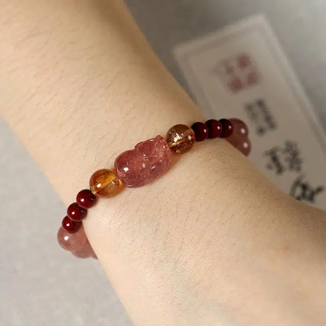 陌阡雪 貔貅吸金兽 财源滚滚来招财 平静内心增强磁场净化心灵 事业学业稳步向前 四通八达路路通 水晶 玉手串 男女同款情侣款
