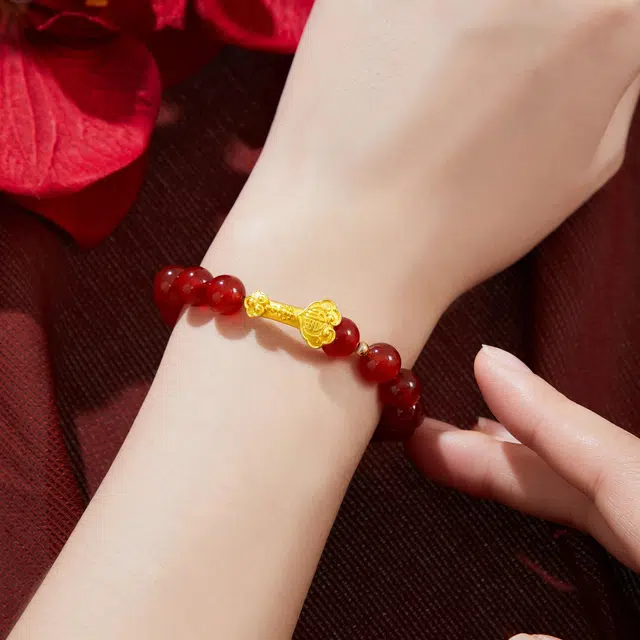 老凤祥 鸿福如意 新中式浪漫复古本命年纳福百搭招财好运 玛瑙 玉石手串 女款