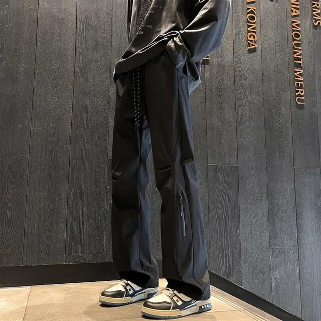 Ganbostore