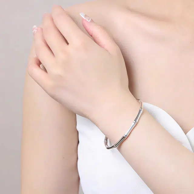 【竹报平安】 正大福 节节高升复古典雅上岸经典时尚气质温婉小众高级感竹节精致简约开口可调节 合金 手镯 女款