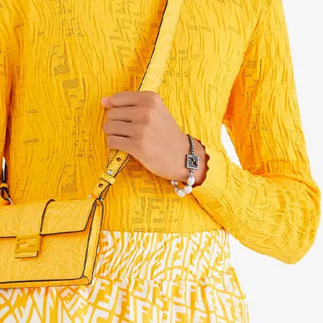 FENDI FW21 F