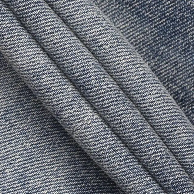 EMPORIO ARMANI FW22