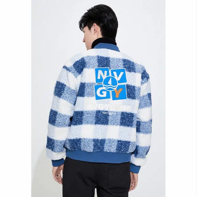 NAVIGARE X YOUNG