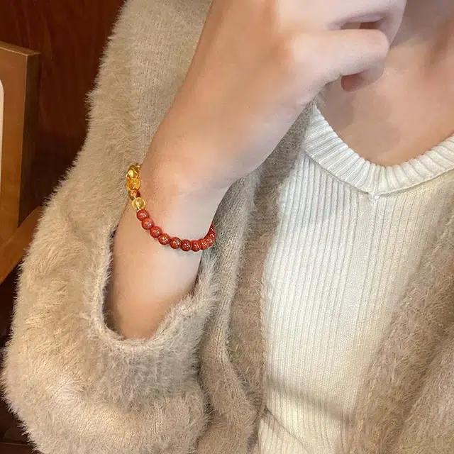 琳琯瑛 新中式国风小众设计高级感轻奢气质好运本命年琥珀 南红 手串 女款