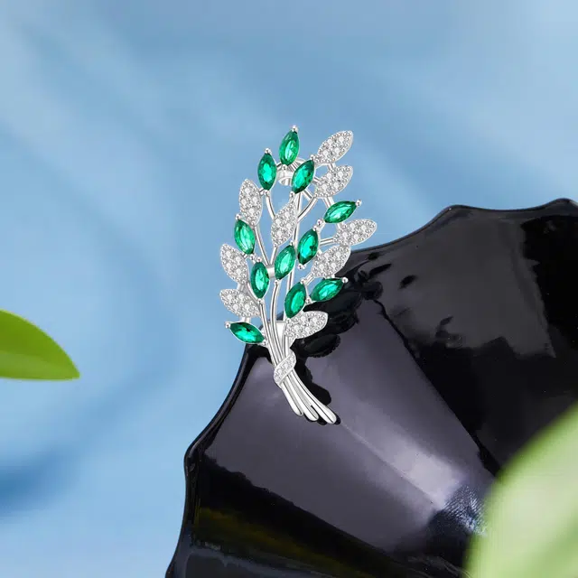 S925