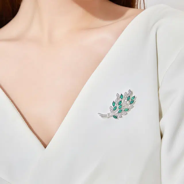 S925