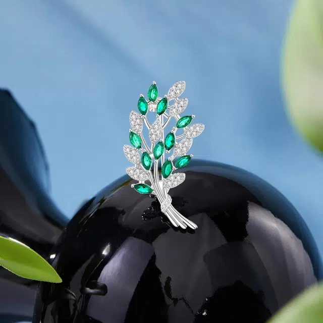 S925