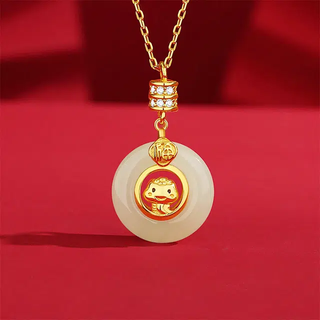 【蛇年限定】 重庆金店 萌蛇 国潮时尚复古精致本命年转运可爱时尚森系轻奢#好运 玉髓 玉石项链 男女同款情侣款
