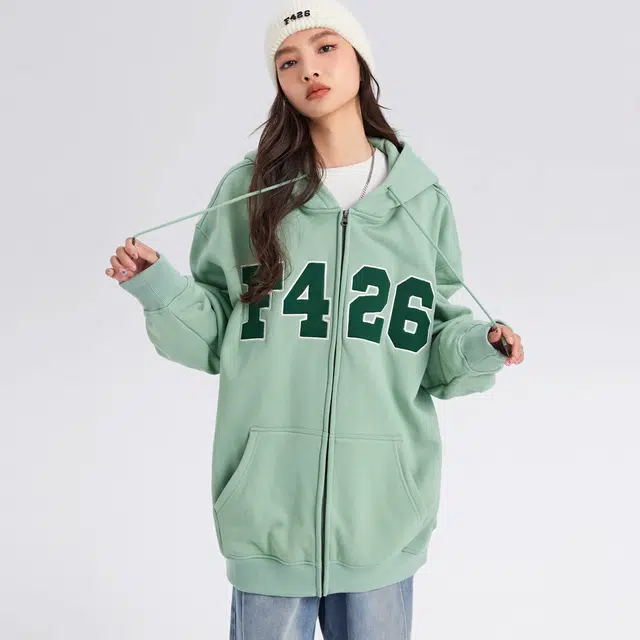 F426