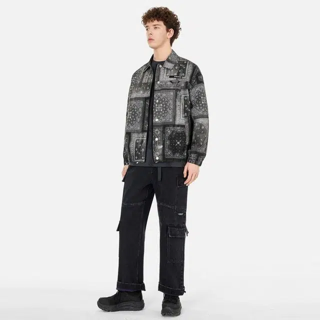 EVISU KURO 2025