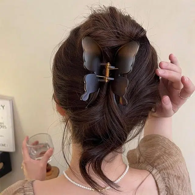 如花梦 简约蝴蝶 高级感气质鲨鱼夹 亚克力 发夹 女款