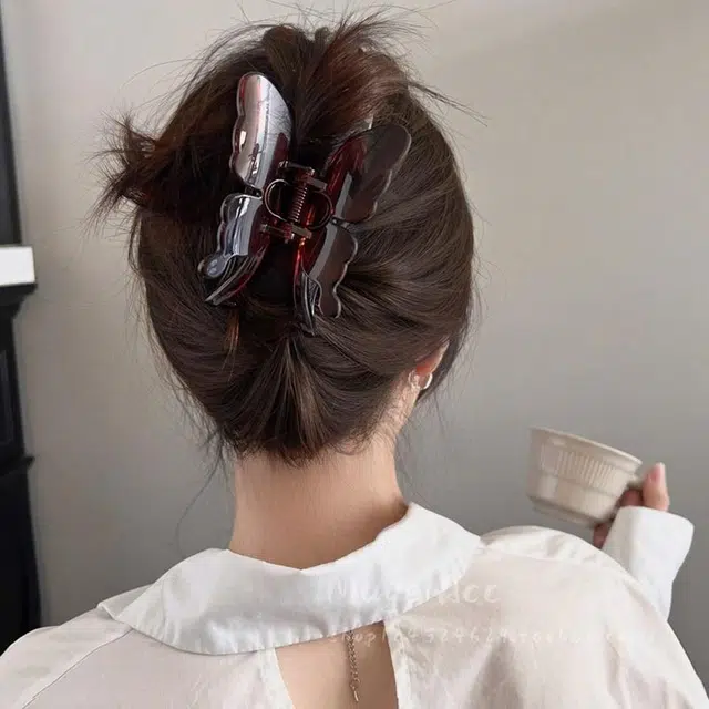 如花梦 简约蝴蝶 高级感气质鲨鱼夹 亚克力 发夹 女款