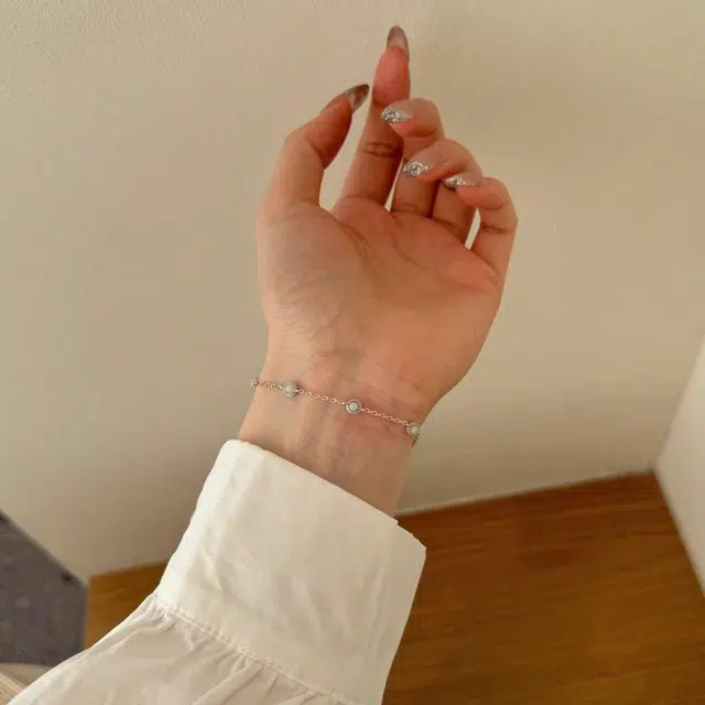 S925