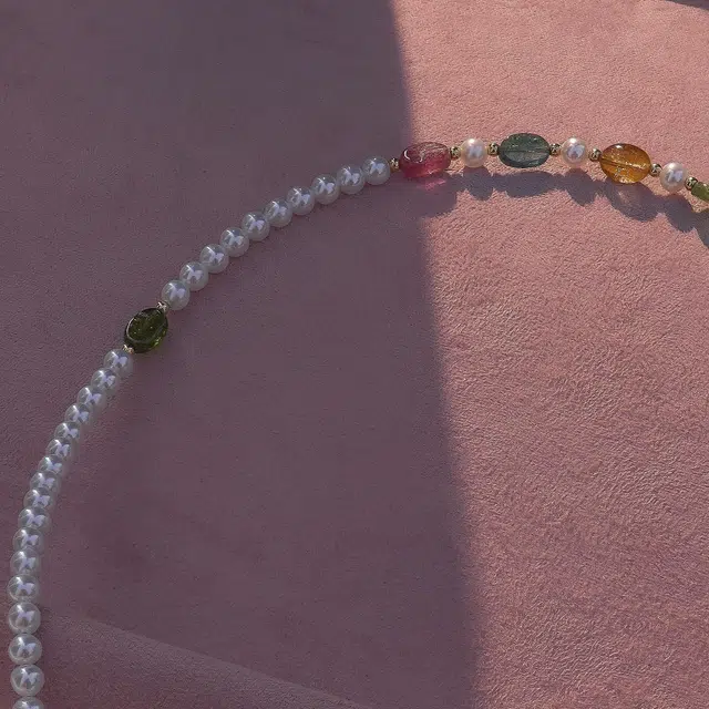 FREE ELF 18k
