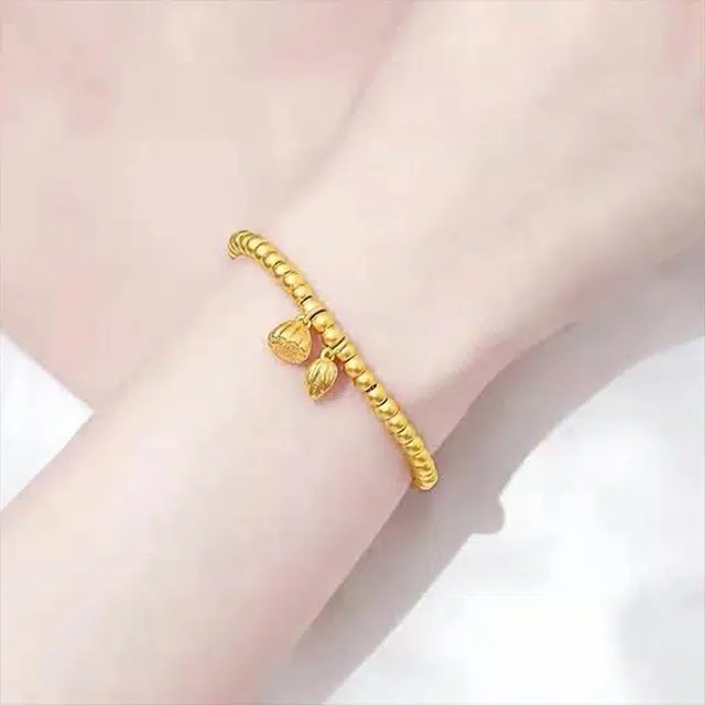 999