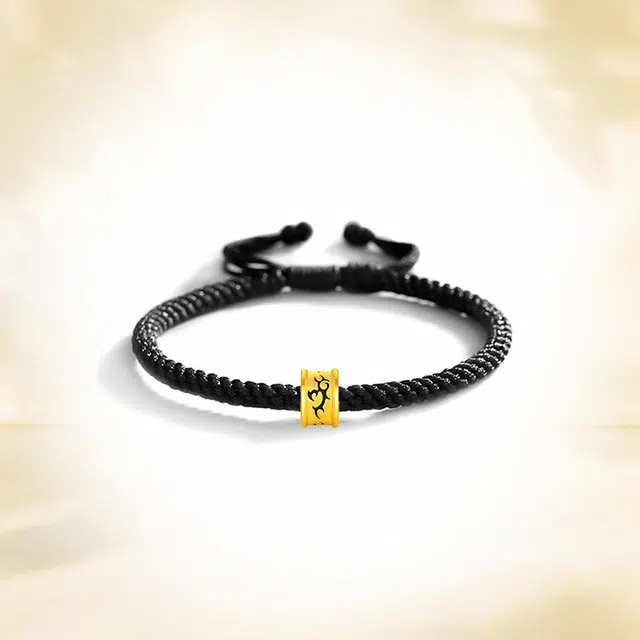 999