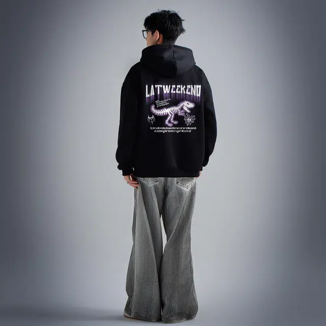 LA'T.WEEKEND Logo