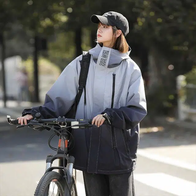 雅鹿  美式机能风多拉链渐变青少年户外登山运动拉链连帽休闲下摆抽绳宽松百搭  防水防风冲锋衣 男女同款