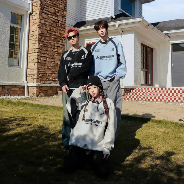 Kawasaki V-Neck Sweatshirt