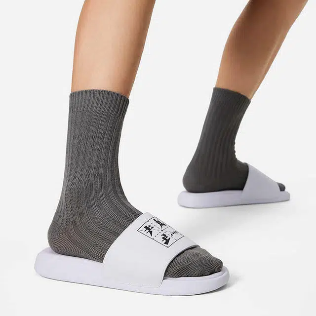 LiNing LN Slipper