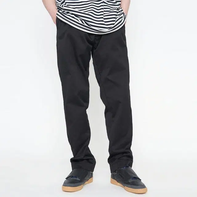 nanamica Straight Chino Pants
