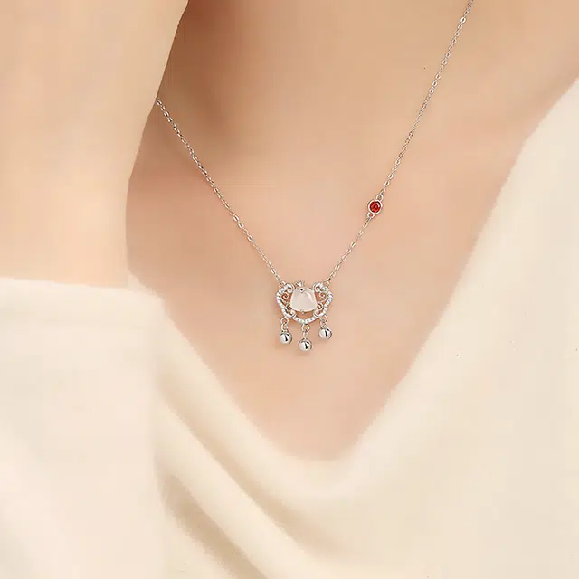 S925