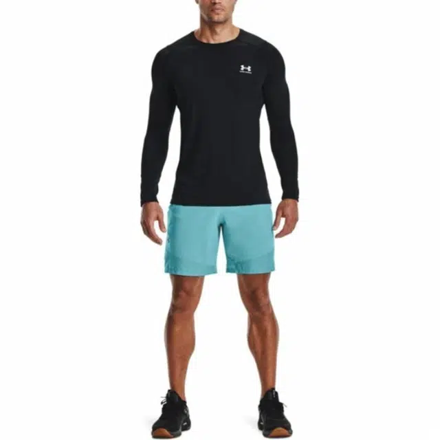 Under Armour T
