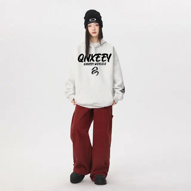 Qnxeey Logo