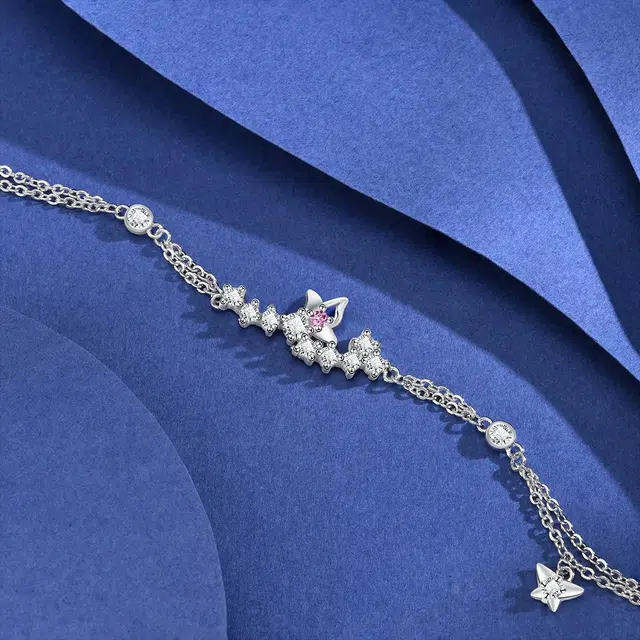 恋朵 森系甜美 在逃公主 浪漫星光蝴蝶 双层设计 合金 手链 女款