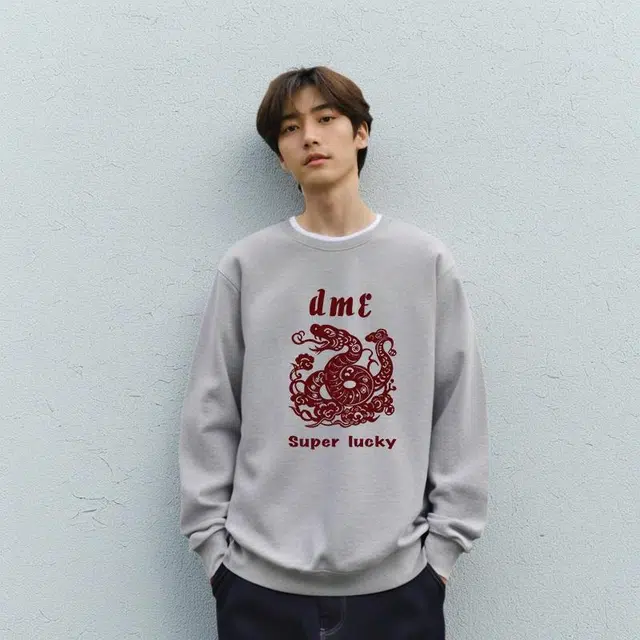 【dme】 蛇年限定 圆领宽松打底套头卫衣 男女同款