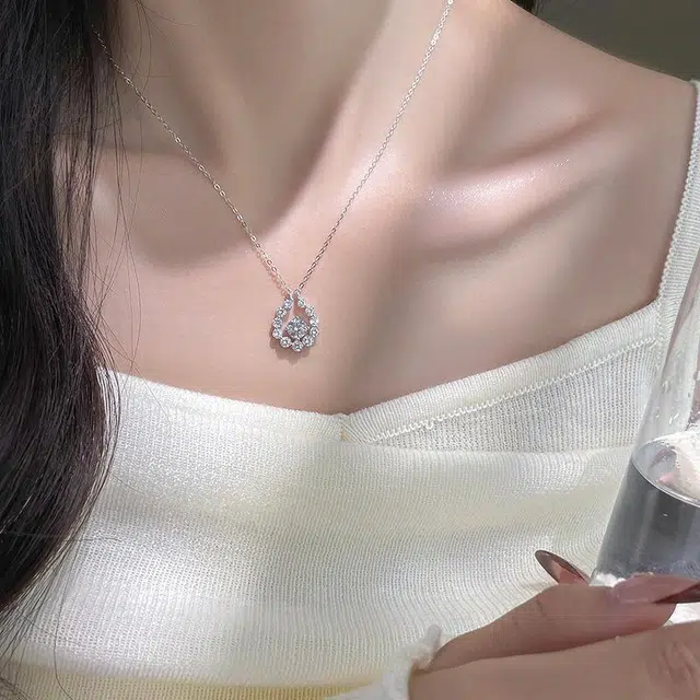 S925