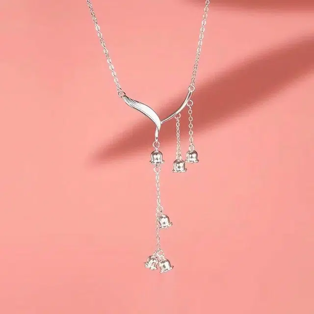 990