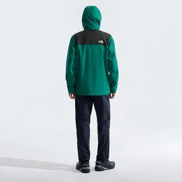 THE NORTH FACE