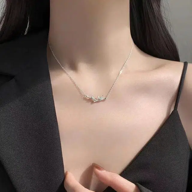 990