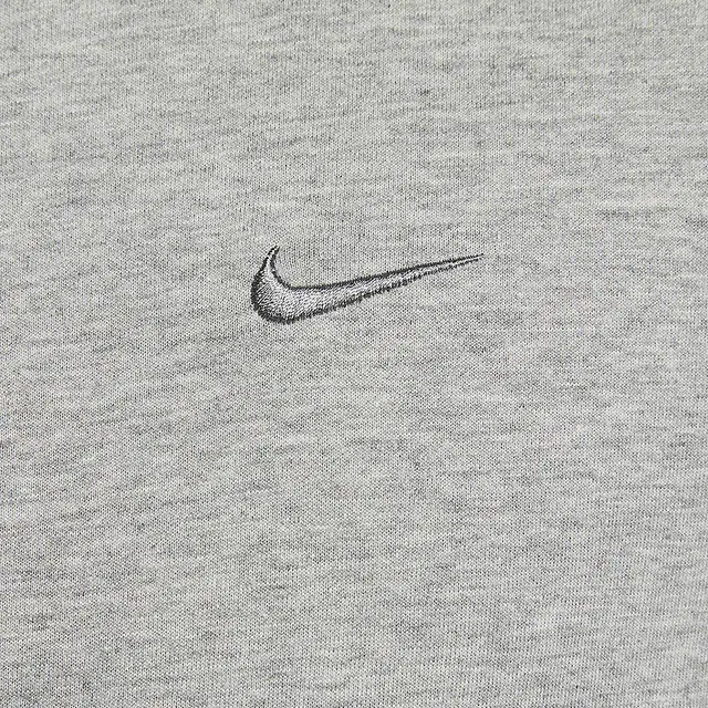 Nike PRIMARY DRI-FIT T