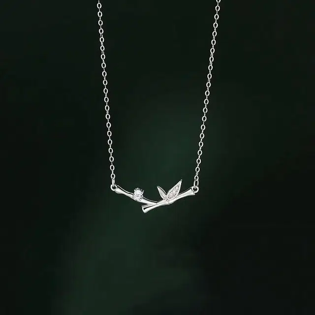 990