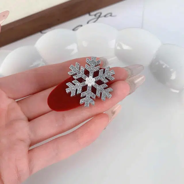 如花梦 秋冬雪花小猫边夹鸭嘴夹侧边穿搭 亚克力 发夹 女款