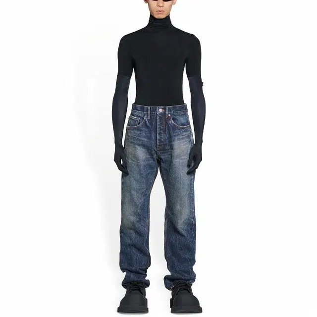 Balenciaga Garde-robe 23SS